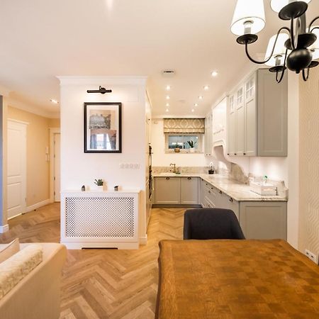 Lovely Apartment In The Heart Of 바르샤바 외부 사진