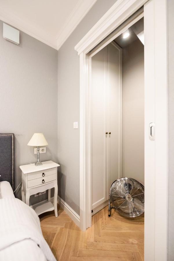 Lovely Apartment In The Heart Of 바르샤바 외부 사진