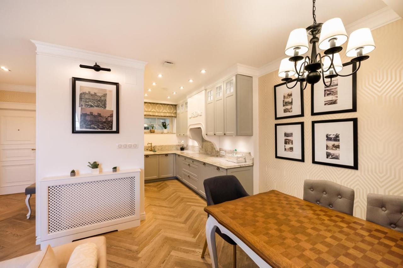 Lovely Apartment In The Heart Of 바르샤바 외부 사진