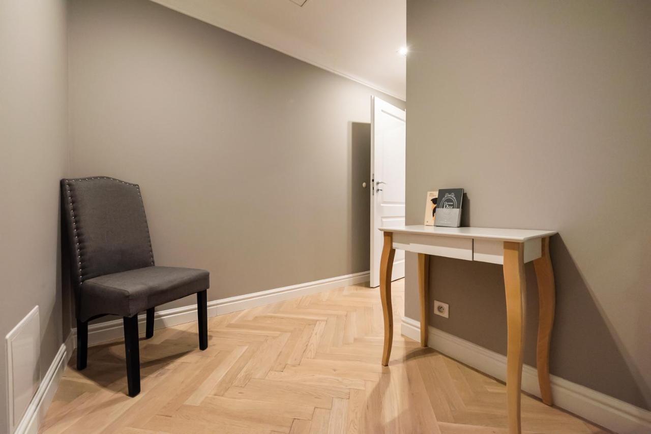 Lovely Apartment In The Heart Of 바르샤바 외부 사진