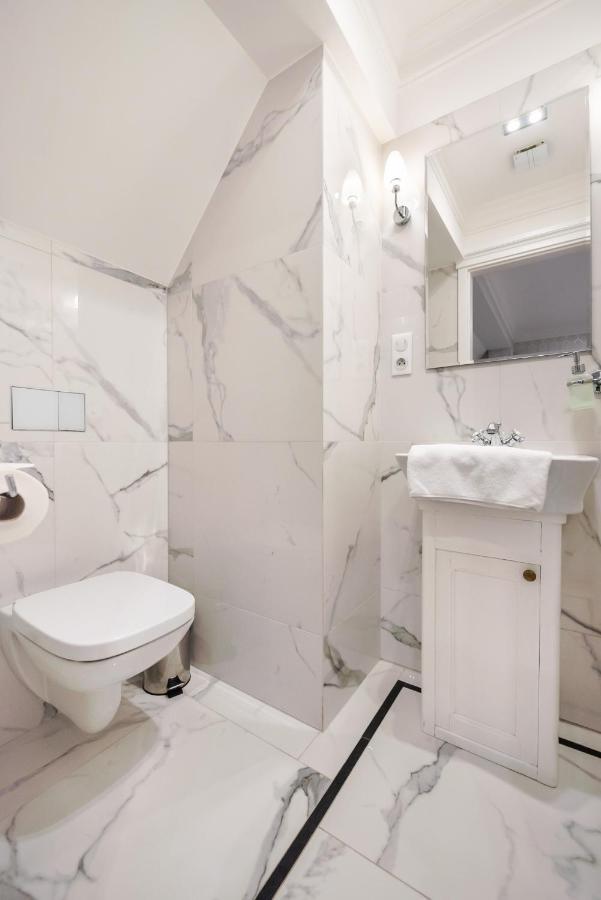 Lovely Apartment In The Heart Of 바르샤바 외부 사진